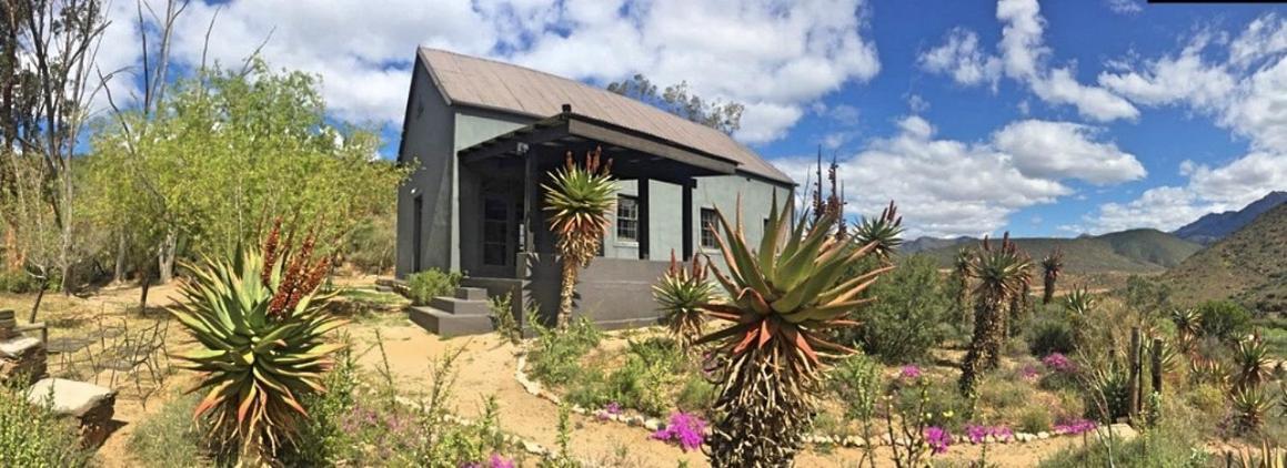 The Old School House Hotel Calitzdorp Exterior photo